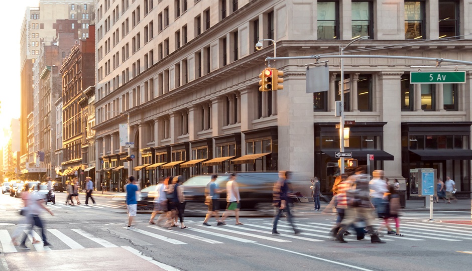 Why New Yorkers Are Seeing More Stress Hair Loss—and How to Reverse It 