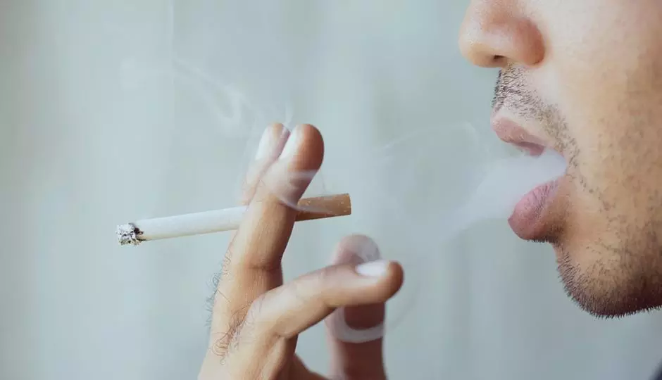 How Smoking Affects Hair Growth