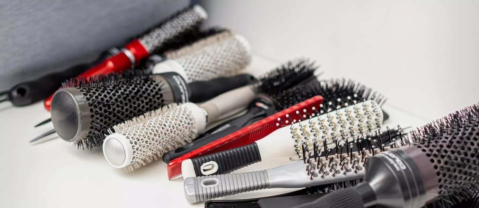 How Keeping Your Hair Brushes Clean Influences Scalp Health