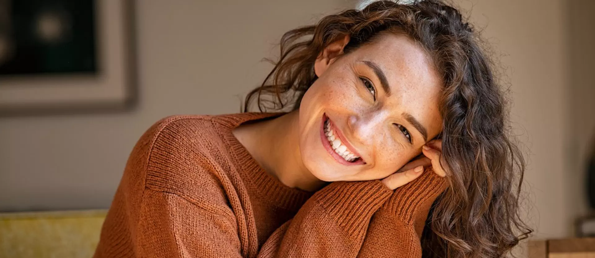 Hair Care Tips for Women to Keep Your Hair Healthy in 2025