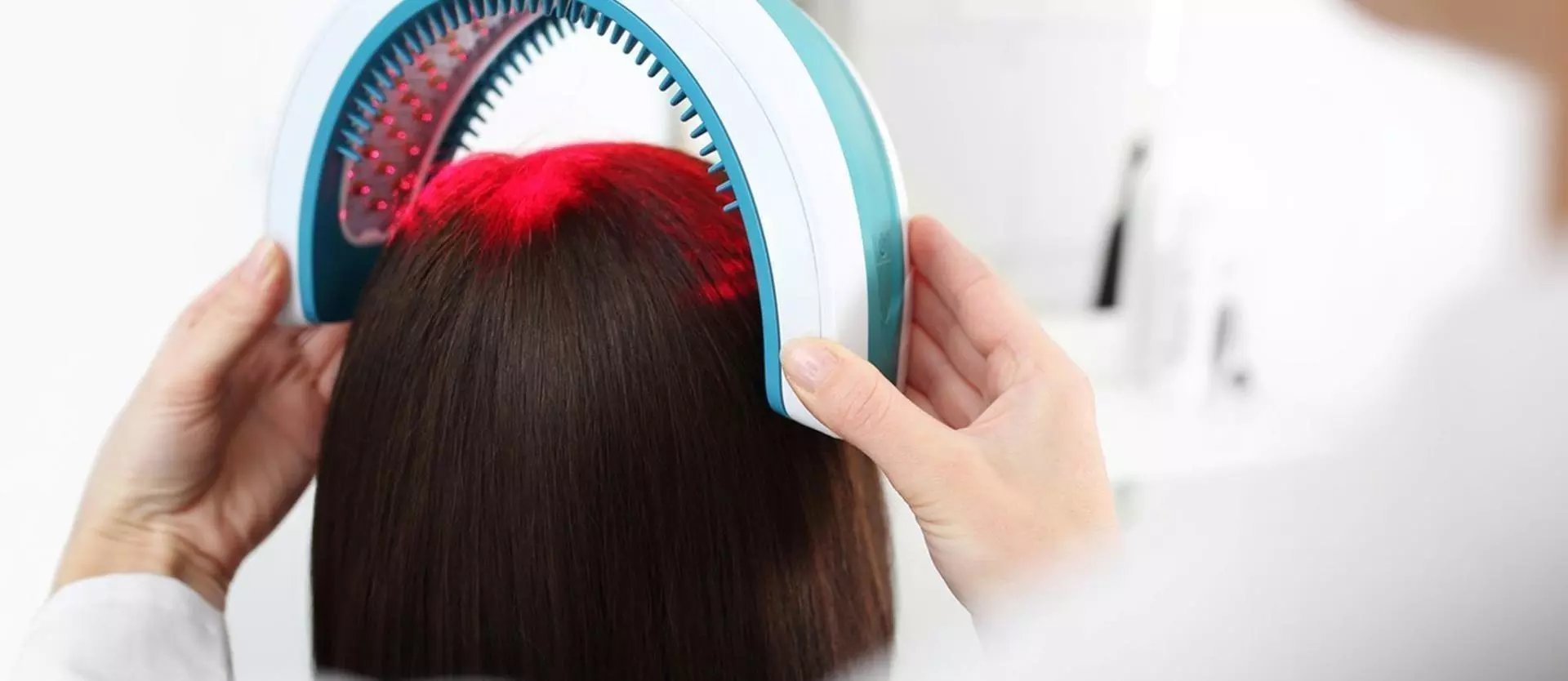 How Red Light Therapy Helps with Healthy Hair Growth