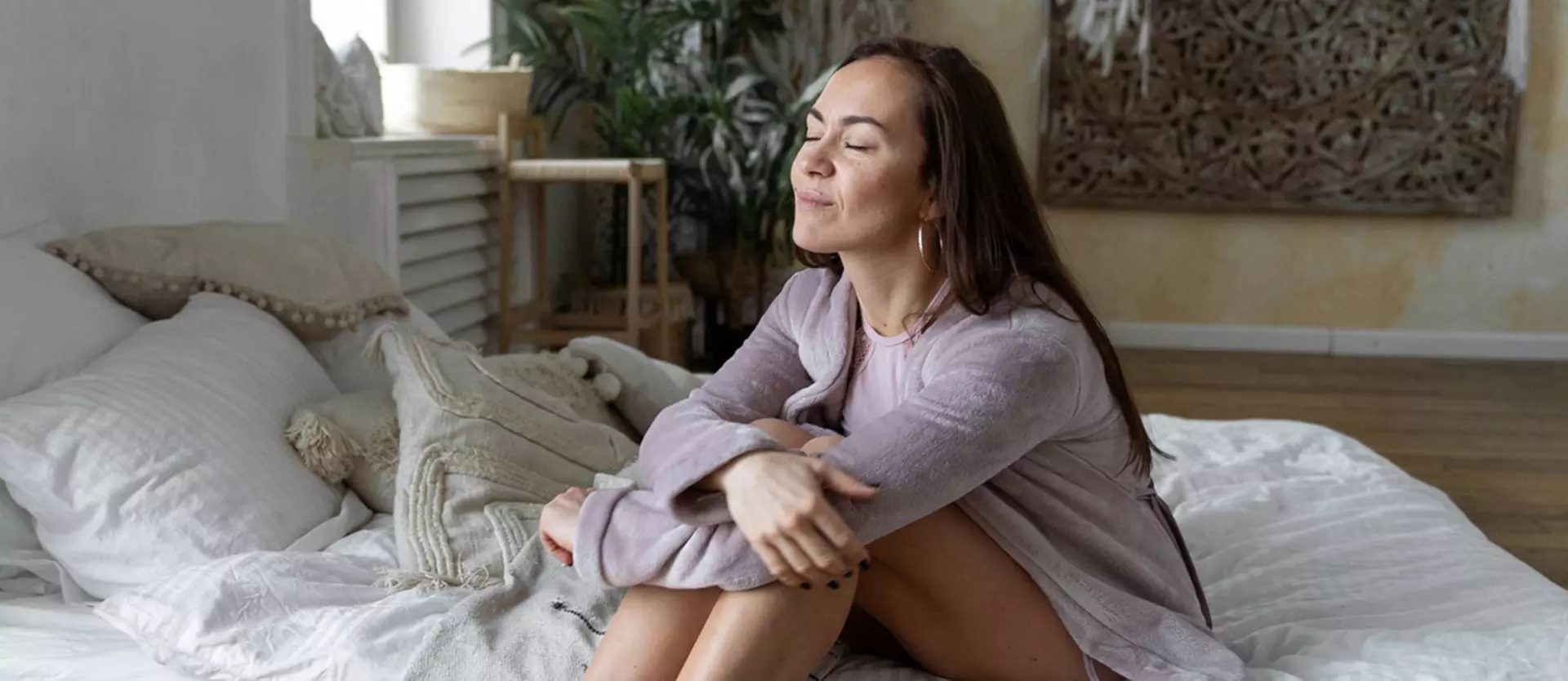 Perimenopause and Menopause: How It Affects Women’s Hair Growth